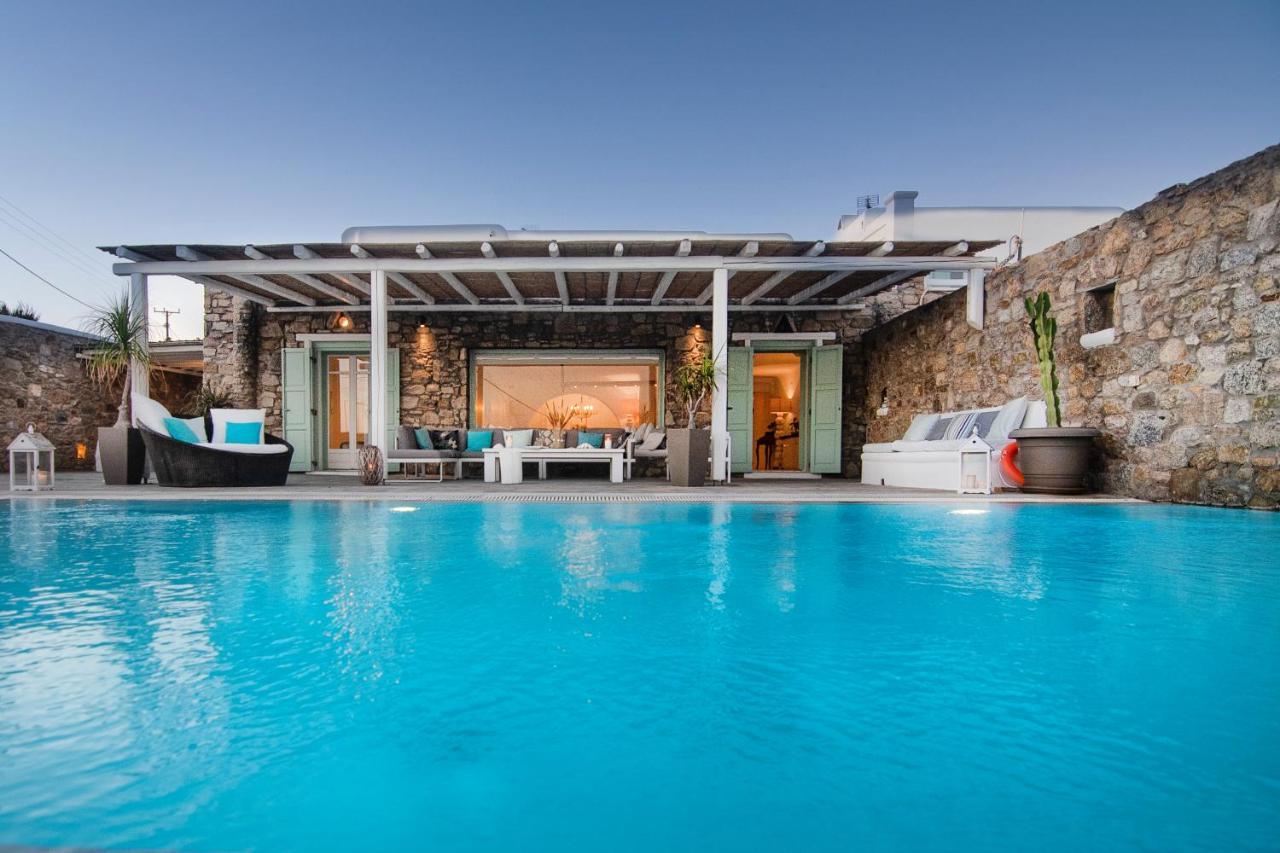 Mando Pool Villas W Sea Views - Five Bedrooms Super Paradise Beach  Exterior foto