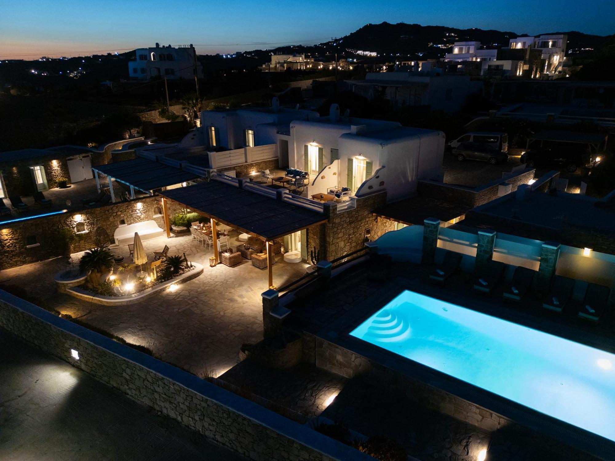 Mando Pool Villas W Sea Views - Five Bedrooms Super Paradise Beach  Exterior foto